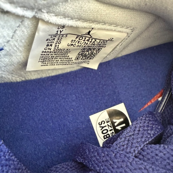 Air Jordan 1 Retro High OG GS “Rare Air” Deep Royal Blue Size 1Y - Picture 6 of 16